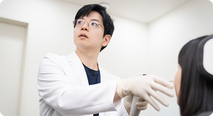 비강 내시경 검사 — 점막의 부종 상태와 물혹 유무를 고해상도로 확인